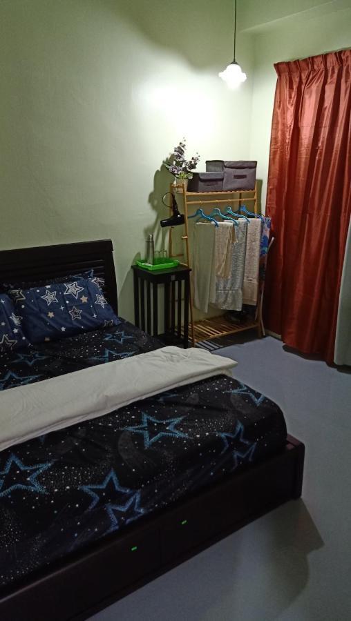 Snoopy Homestay Two Bedroom Batu Pahat Exterior photo